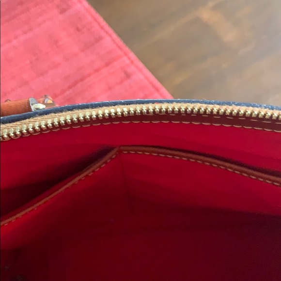 Handbag - Picture 4 of 7